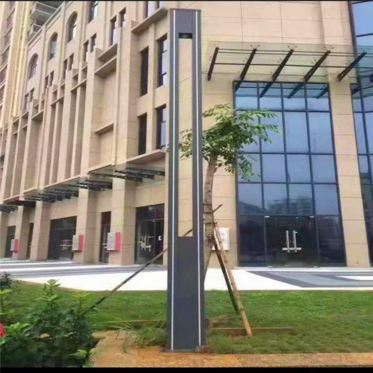 村路太陽能路燈可定制質(zhì)量合格